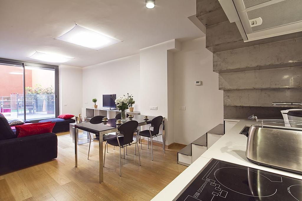 Apartment Barcelona Rentals - Pool Terrace In City Center Exterior foto
